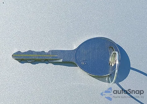 2003 Jeep Liberty Sport из США, поврежденный, VIN 1J4GL48K93W663856